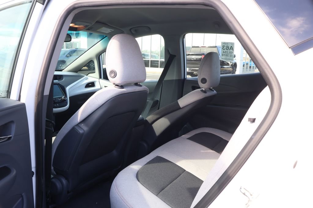 Used 2018 Chevrolet Bolt LT image 30