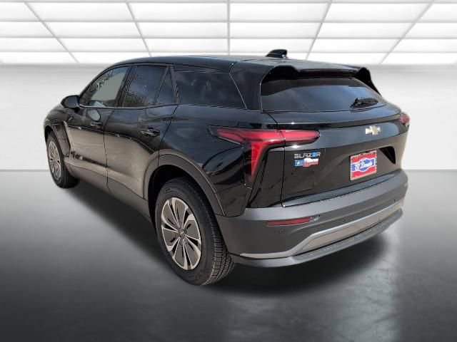 New 2026 Chevrolet Blazer EV LT image 2