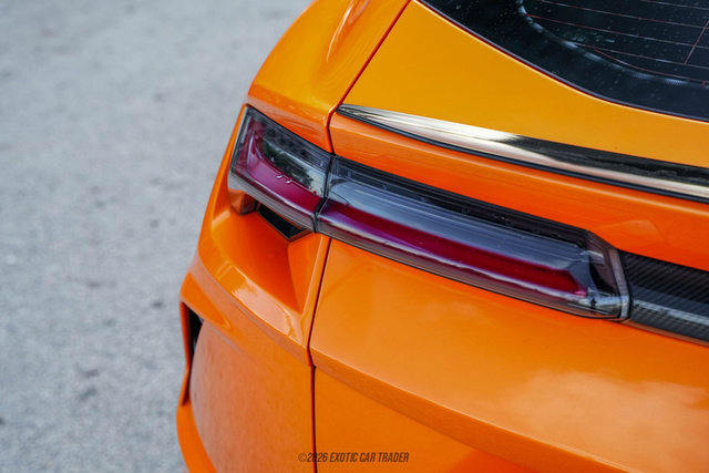 Used 2022 Lamborghini Urus image 67