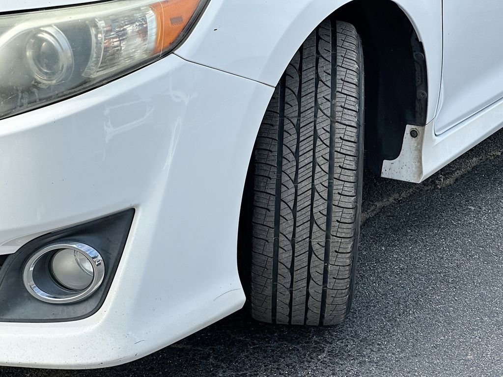 Used 2013 Toyota Camry SE image 24
