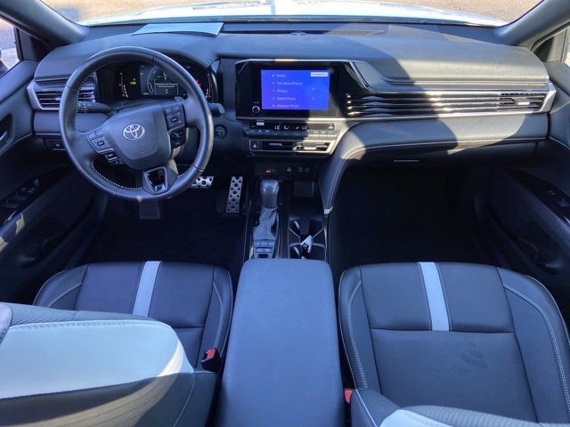 Used 2025 Toyota Camry SE FWD image 49