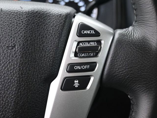 Used 2024 Nissan Titan SV w/ SV Convenience Package image 32