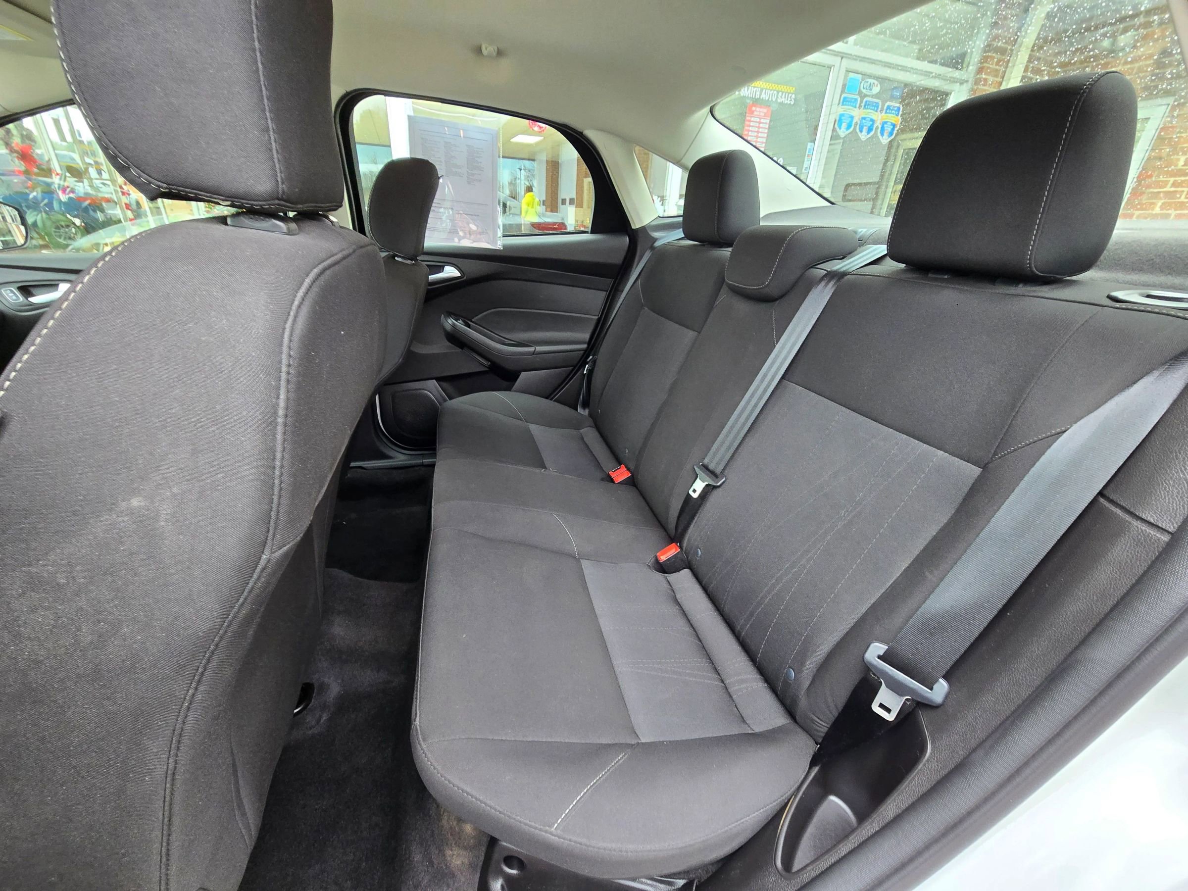 Used 2017 Ford Focus SE image 15