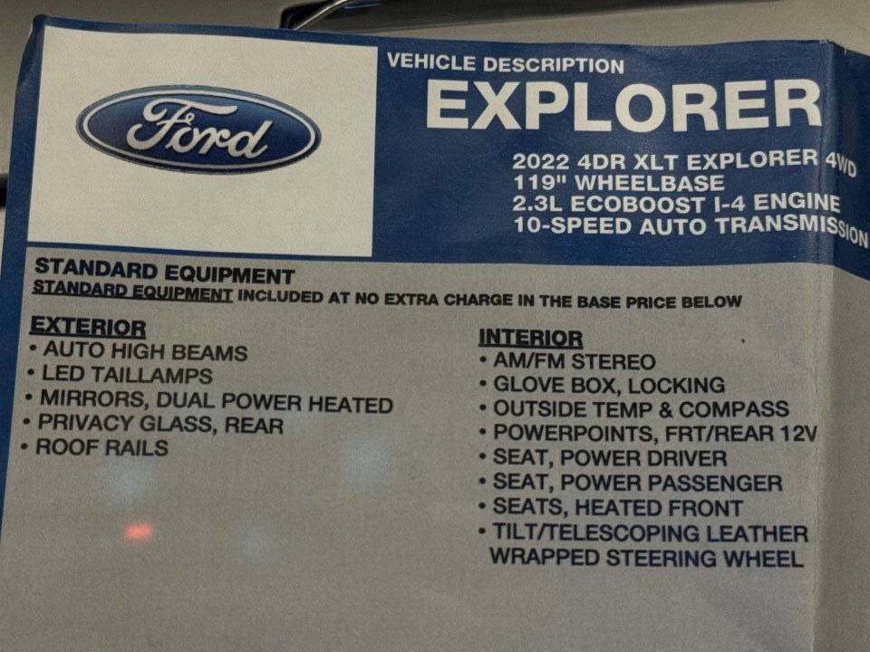 Used 2022 Ford Explorer XLT w/ XLT Sport Appearance Package AWD/4WD image 44
