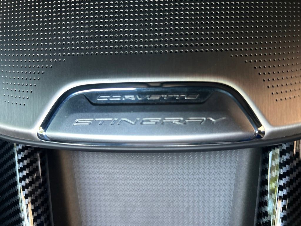 Used 2024 Chevrolet Corvette Stingray Preferred Cpe w/ Z51 Performance Package RWD image 27