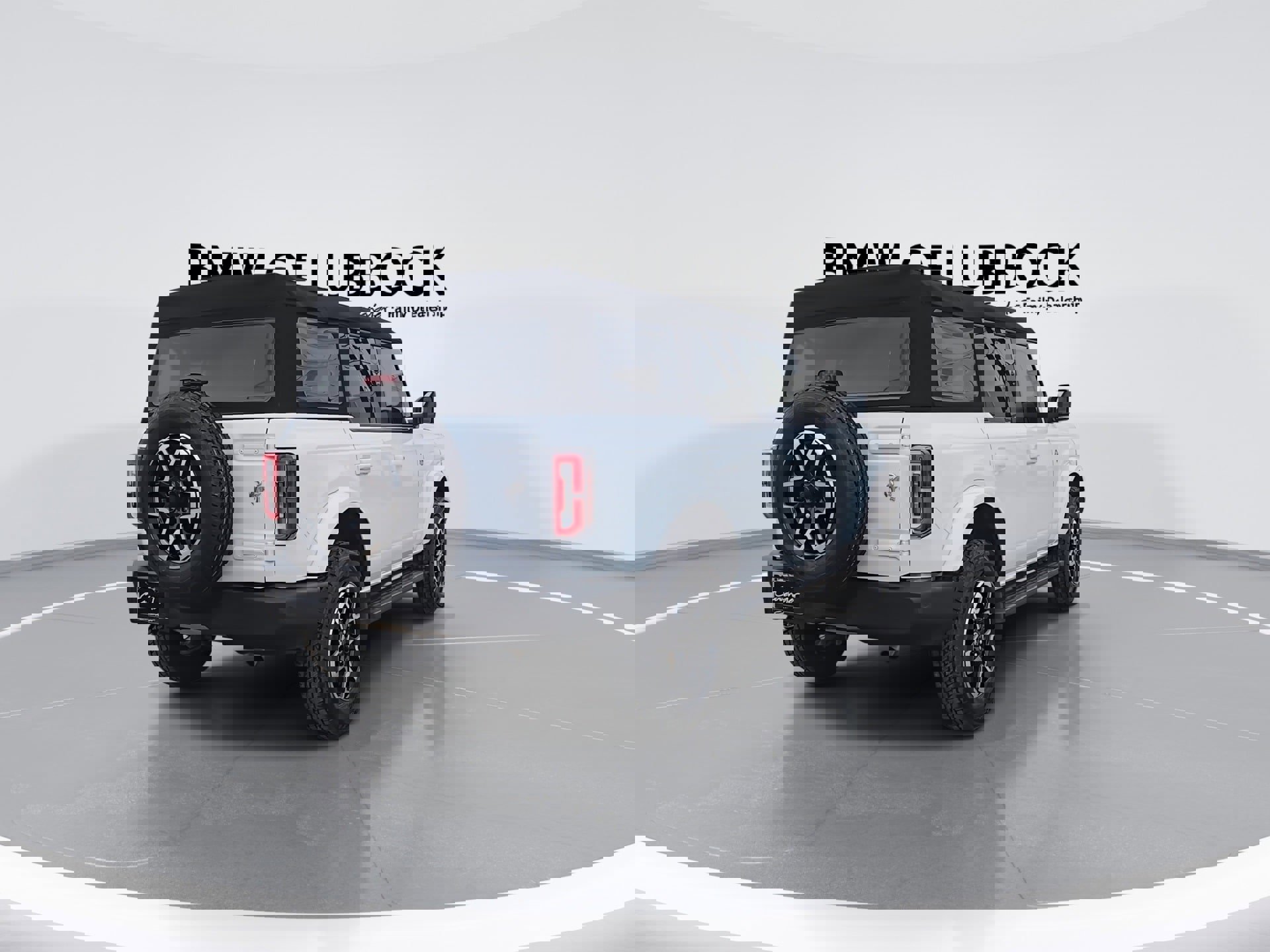 Used 2023 Ford Bronco Outer Banks image 8