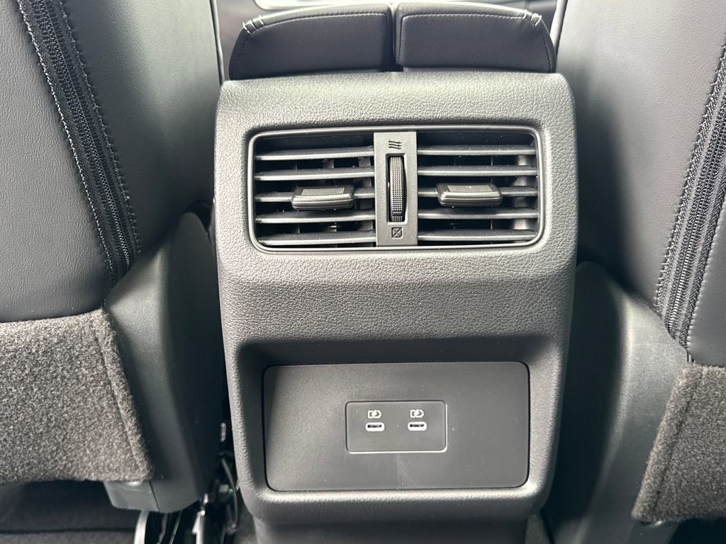 New 2026 Nissan Rogue SV image 39