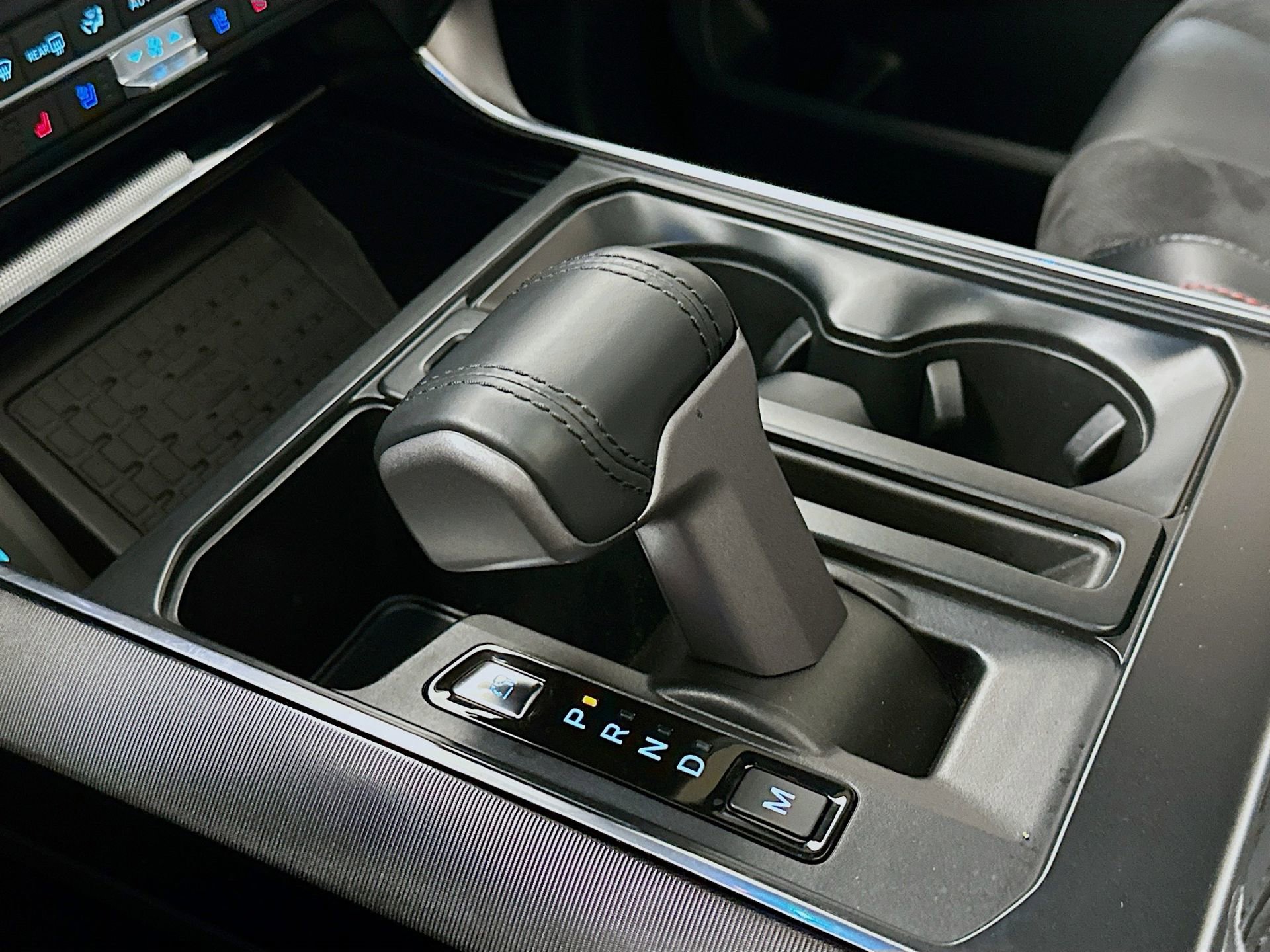 Used 2023 Ford F150 Raptor w/ Equipment Group 802A Raptor R image 18