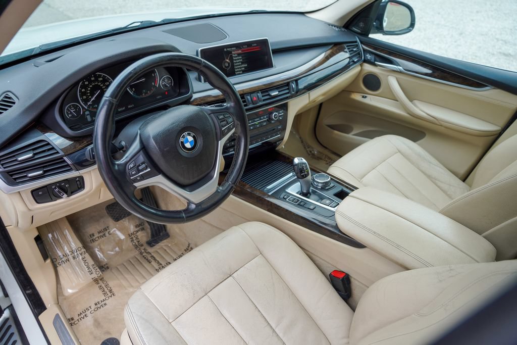 Used 2015 BMW X5 xDrive35d AWD/4WD image 16