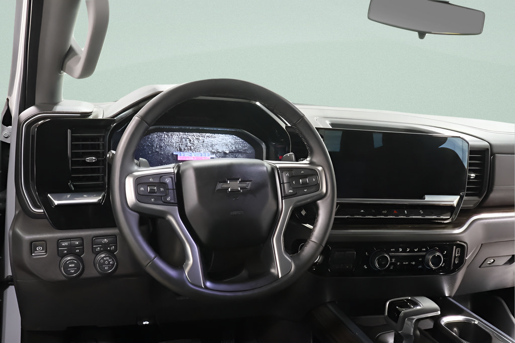 Used 2024 Chevrolet Silverado 1500 LT Trail Boss w/ Convenience Package II AWD/4WD image 7