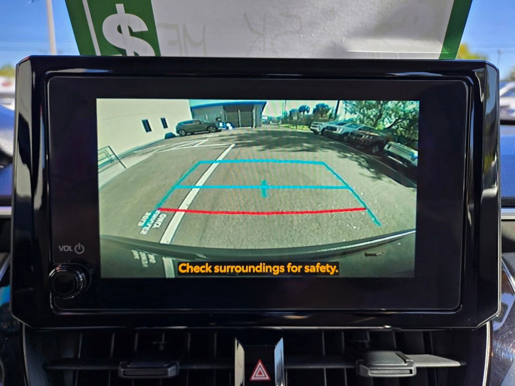 Used 2024 Toyota Corolla Cross L image 26