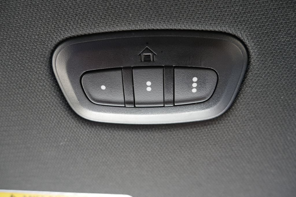 Used 2024 RAM 1500 Big Horn AWD/4WD image 30