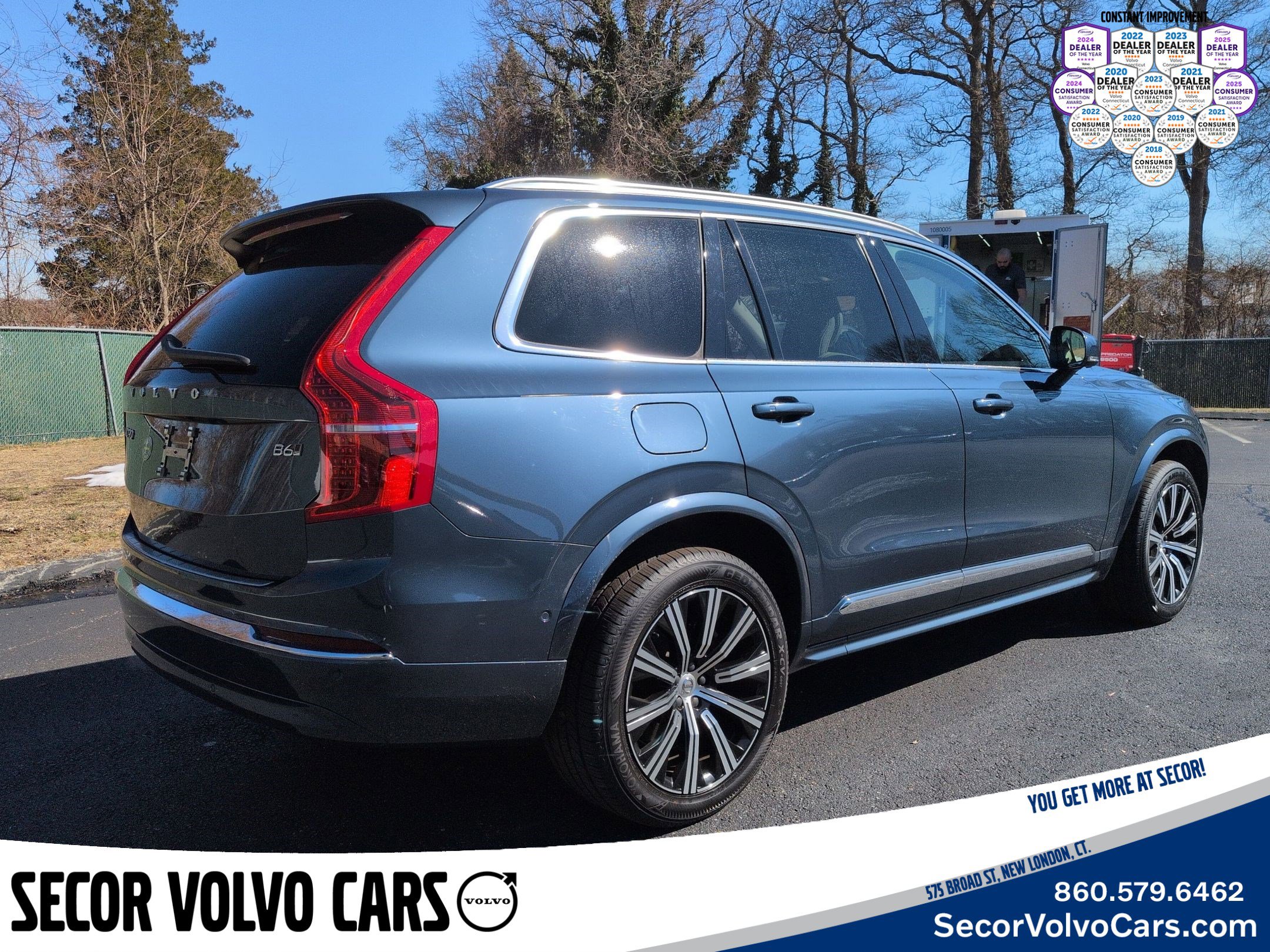 Used 2023 Volvo XC90 B6 Plus w/ Protection Package Premier image 2