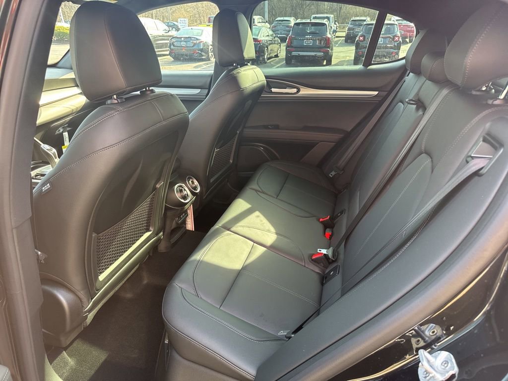 New 2026 Alfa Romeo Stelvio Sprint image 17