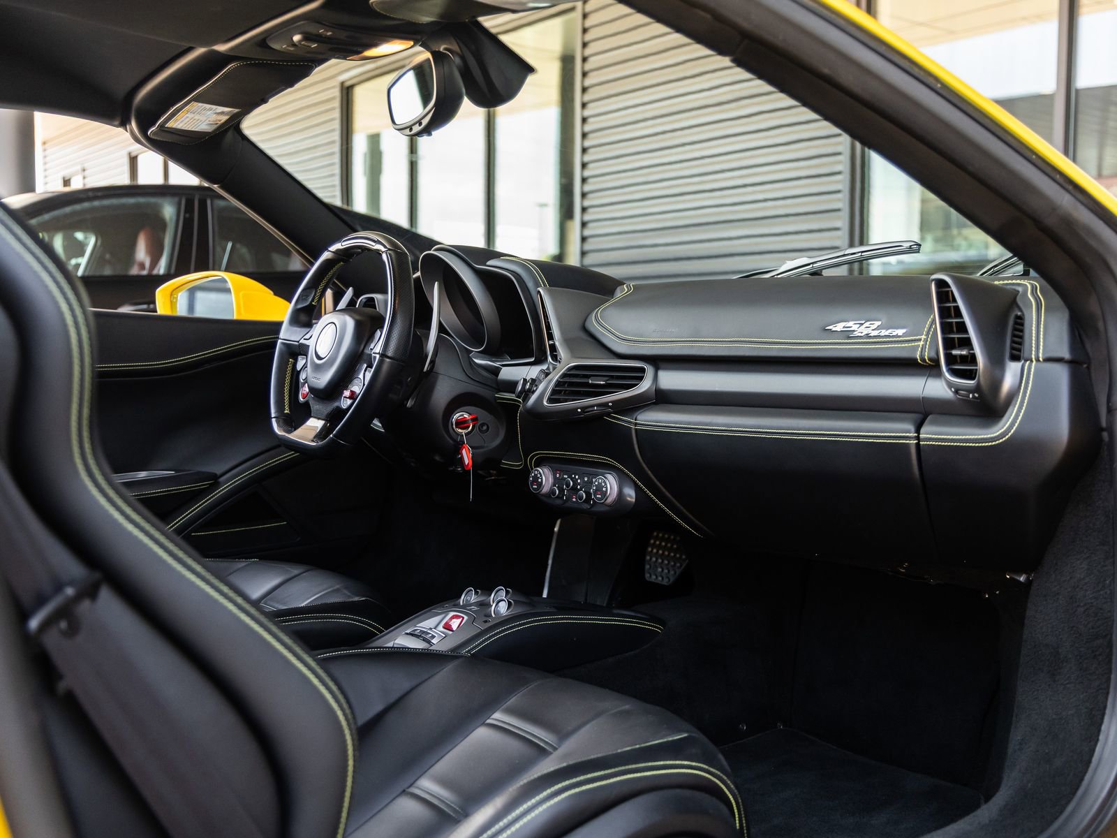 Used 2015 Ferrari 458 Spider RWD image 51