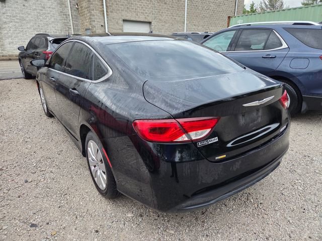 Used 2016 Chrysler 200 LX FWD image 7