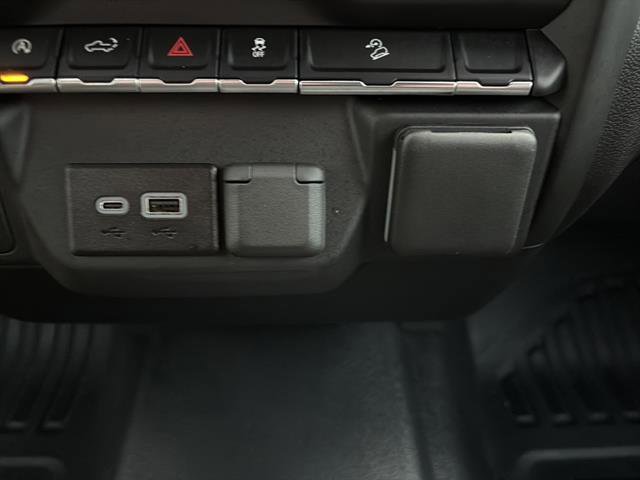 Used 2025 GMC Sierra 1500 Pro w/ Pro Value Package image 23