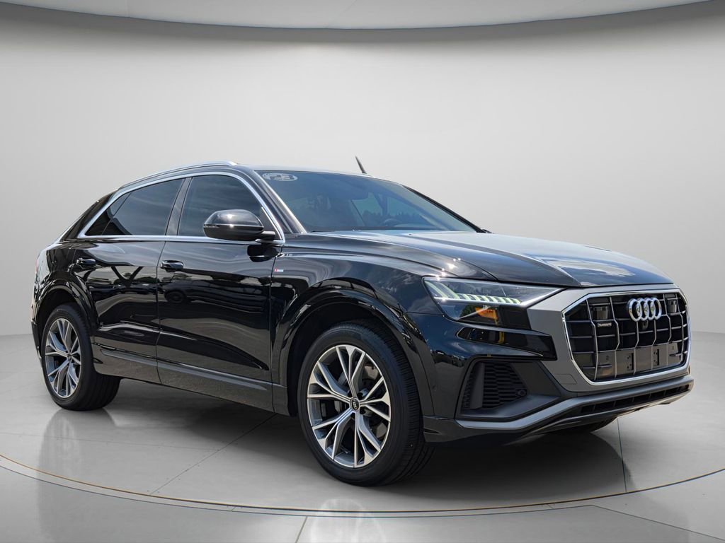 Used 2023 Audi Q8 Premium Plus AWD/4WD image 9