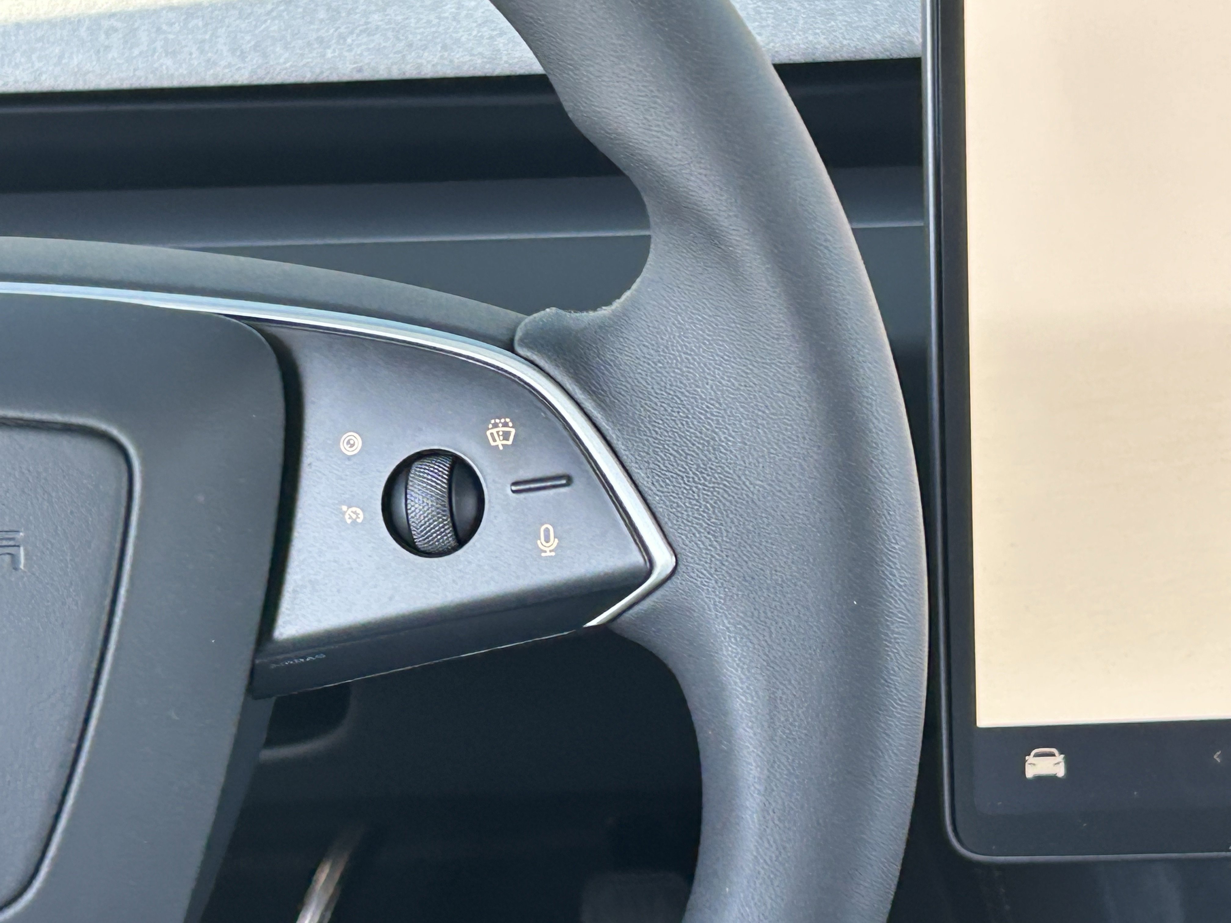 Used 2025 Tesla Model 3 Long Range AWD/4WD image 21