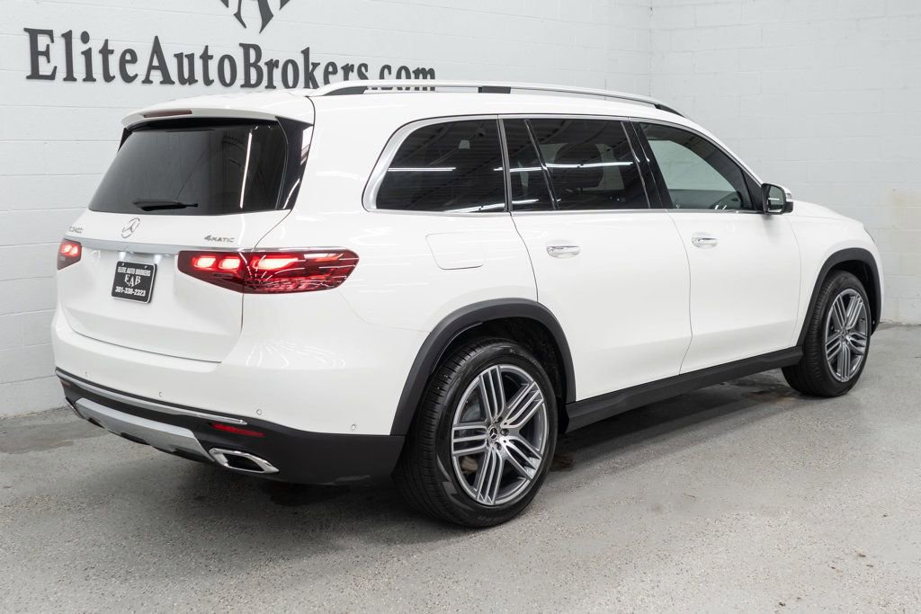 Used 2025 Mercedes-Benz GLS 450 4MATIC image 37