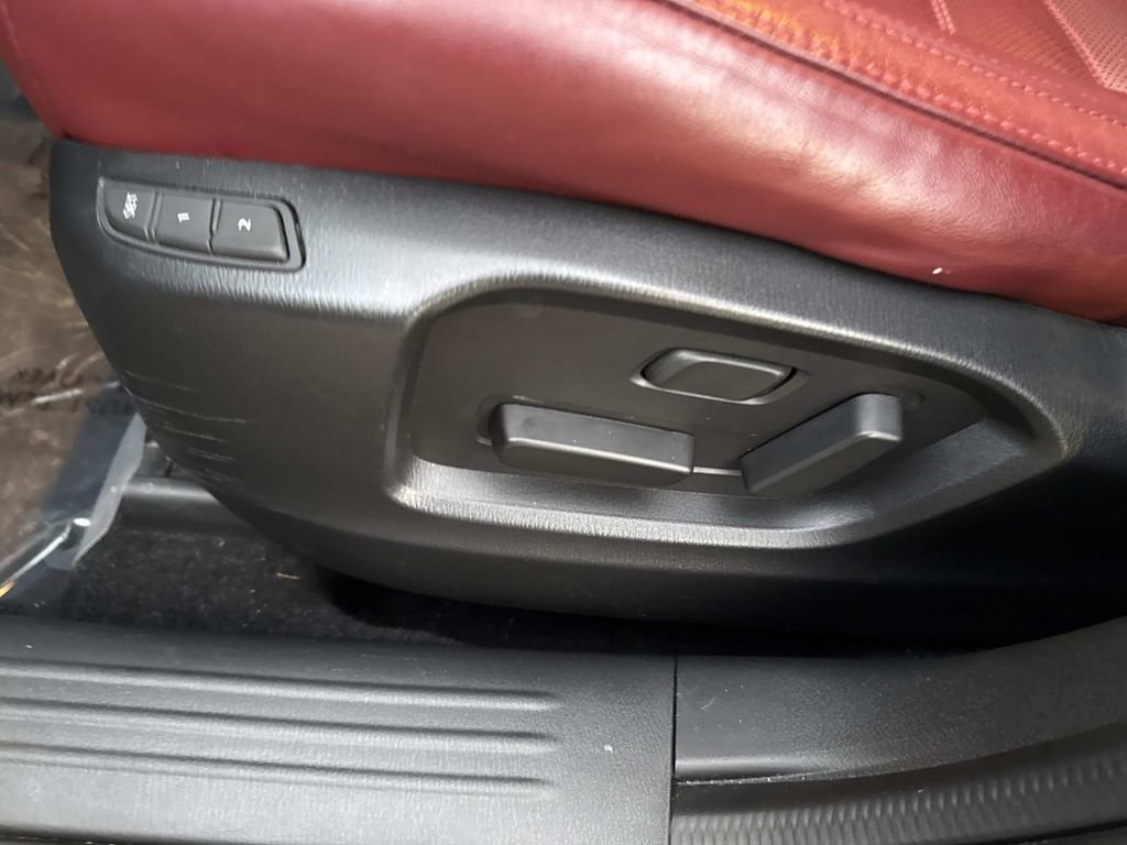 Certified 2023 MAZDA CX-5 Carbon Edition image 28
