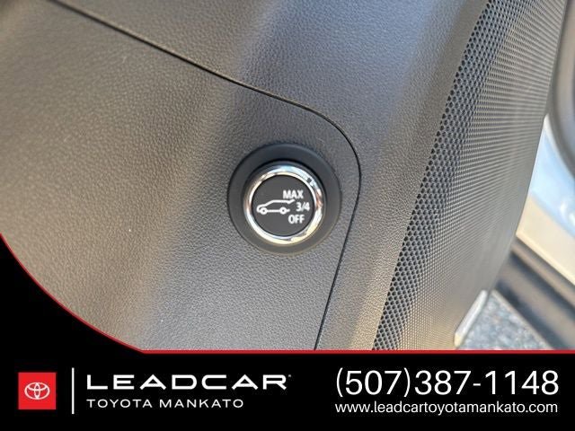 Used 2020 GMC Acadia Denali w/ Trailering Package image 25