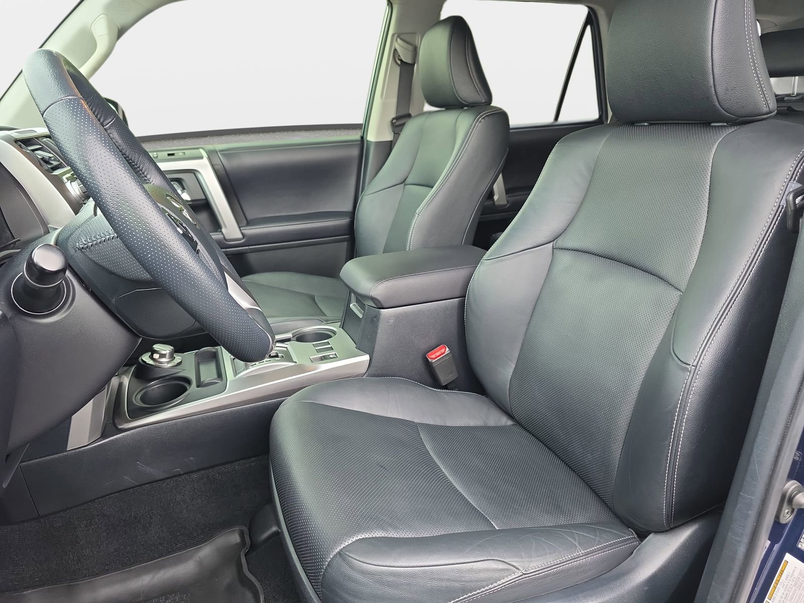 Used 2019 Toyota 4Runner Limited AWD/4WD image 14