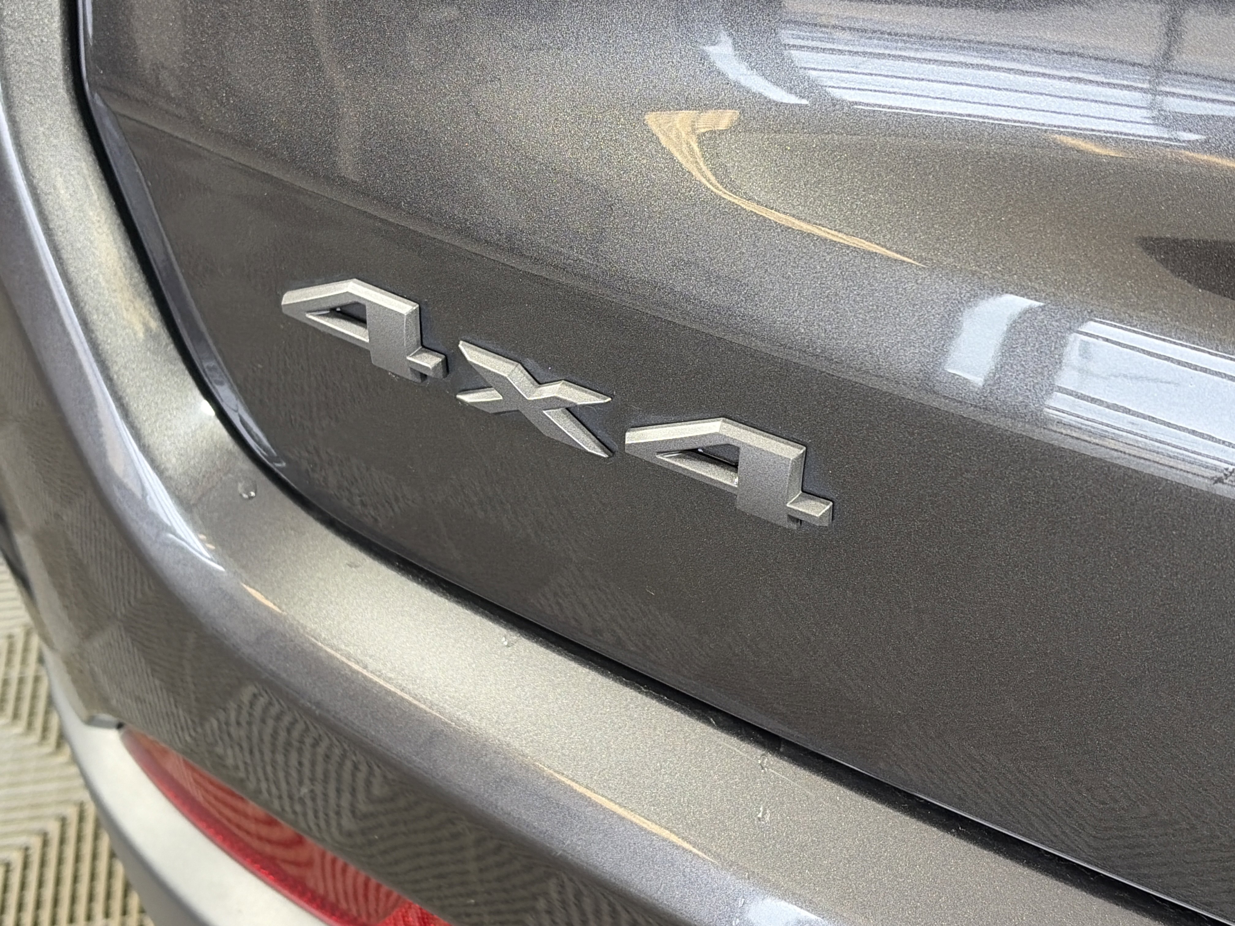 Used 2020 Jeep Compass Trailhawk image 15