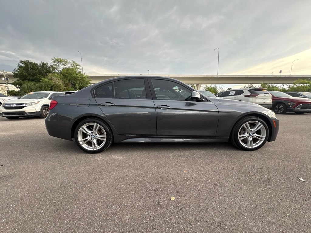 Used 2018 BMW 340i xDrive Sedan AWD/4WD image 2