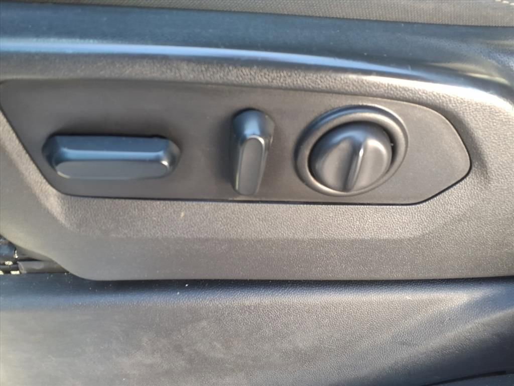 Used 2022 Chevrolet Silverado 3500 LT w/ Convenience Package image 20