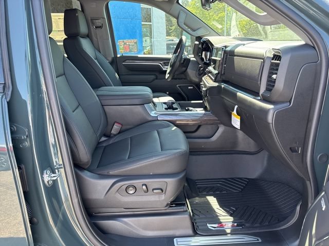 New 2026 Chevrolet Silverado 3500 High Country w/ High Country Premium Package AWD/4WD image 46