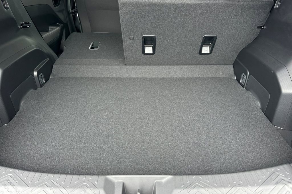 Certified 2025 Subaru Crosstrek 2.0i Premium image 17