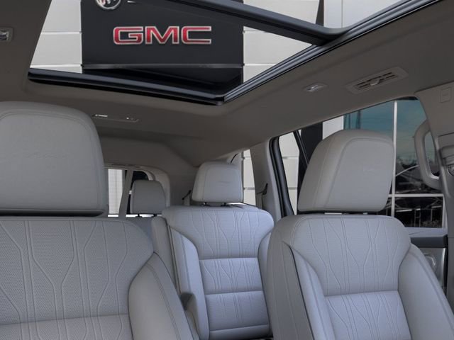 New 2026 Buick Enclave Avenir image 24