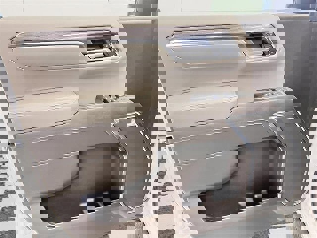 Certified 2023 Chevrolet Silverado 1500 LTZ image 26