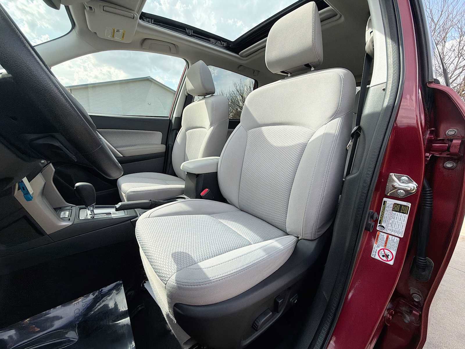 Used 2017 Subaru Forester 2.5i Premium image 13