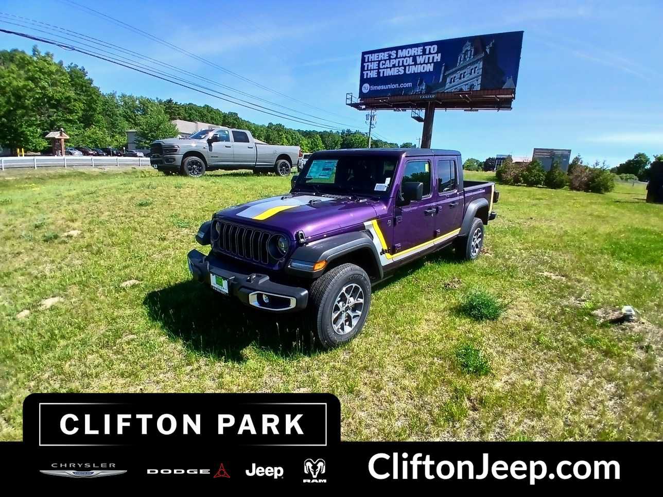 New 2026 Jeep Gladiator Sport AWD/4WD image 1