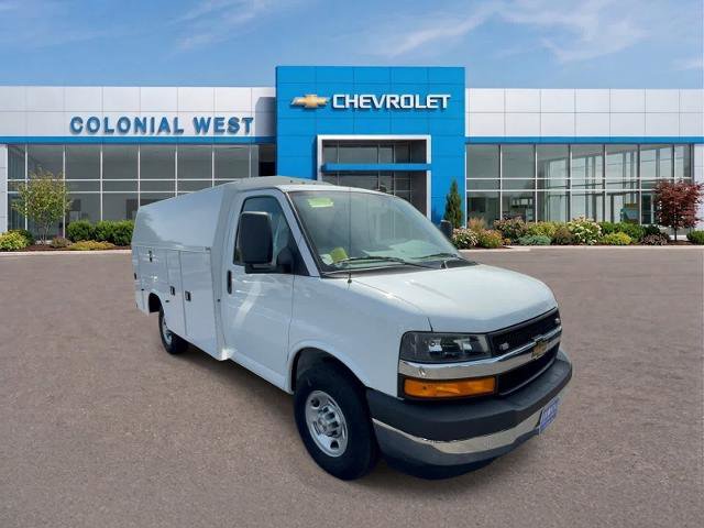 Used 2024 Chevrolet Express 3500 w/ Power Convenience Package RWD image 7