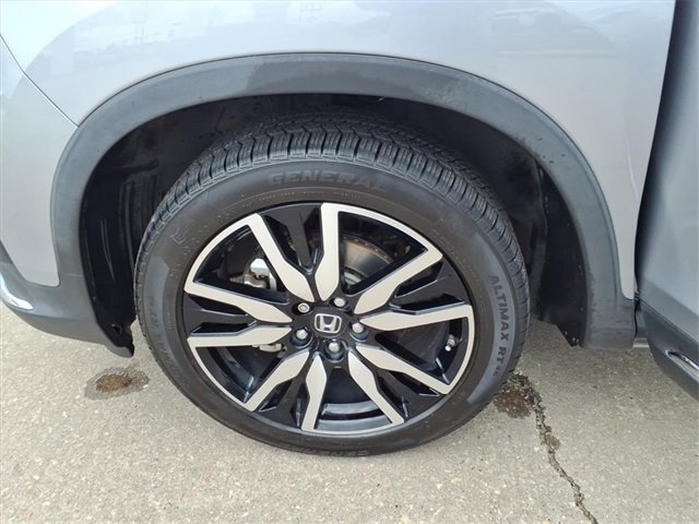 Used 2020 Honda Pilot Touring image 20