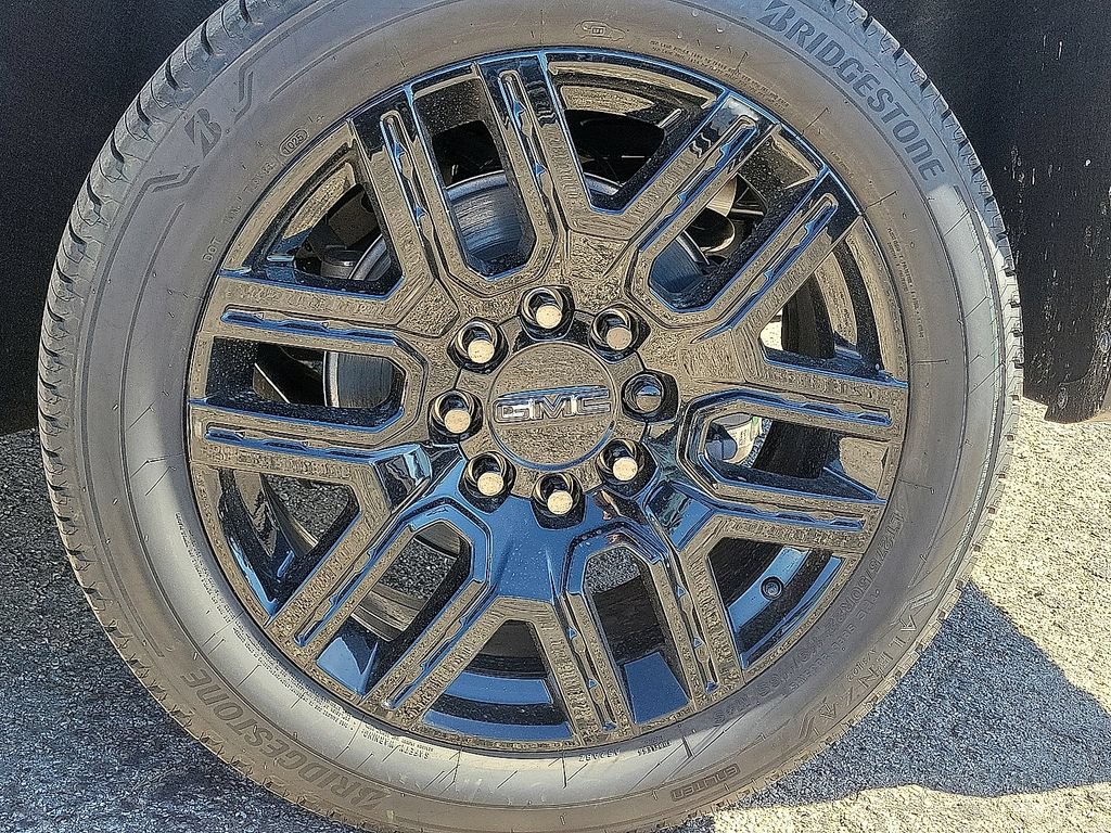 New 2026 GMC Sierra EV Elevation w/ LPO, Elevation Dark Package AWD/4WD image 10
