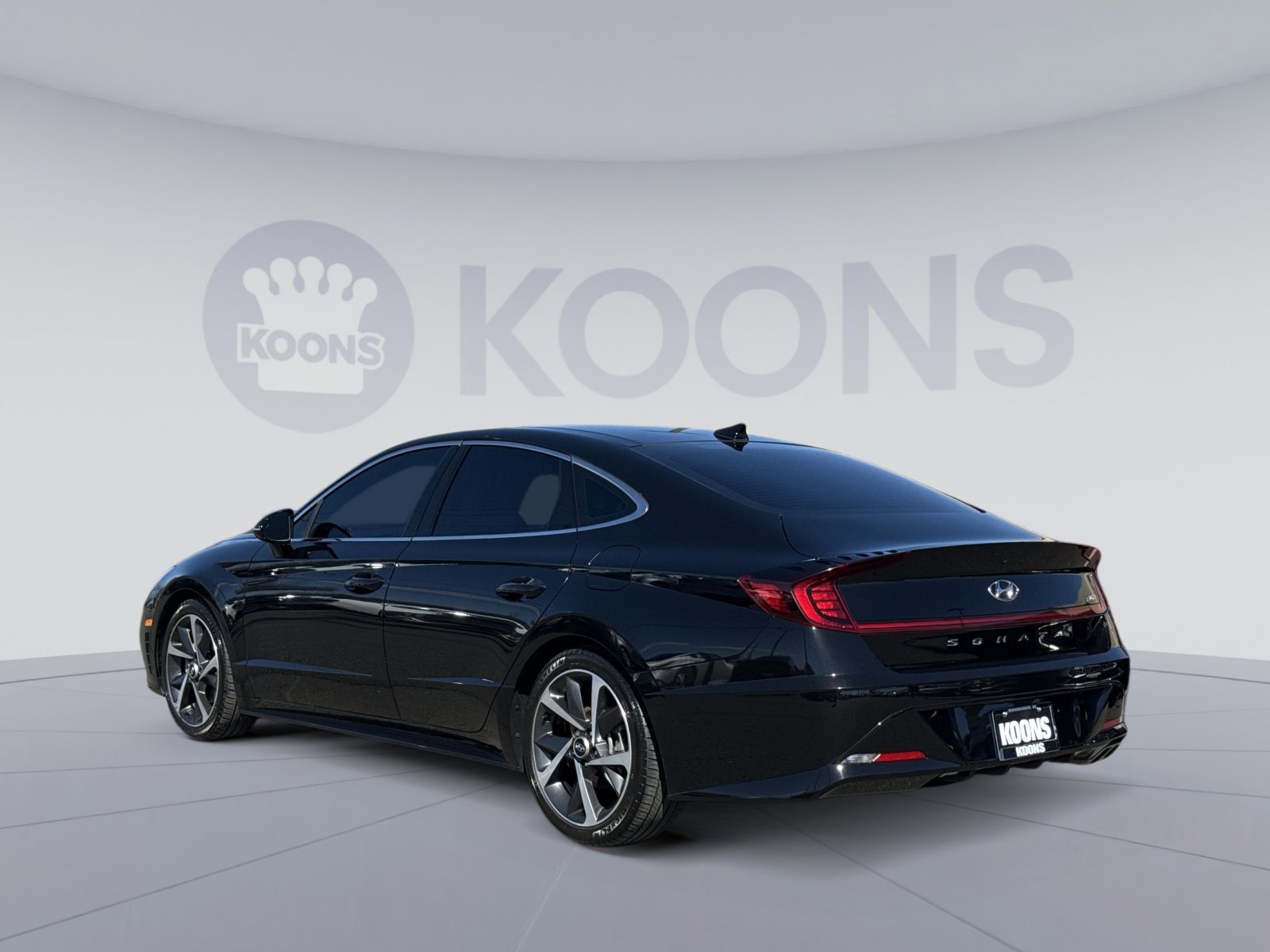 Certified 2022 Hyundai Sonata SEL Plus image 4