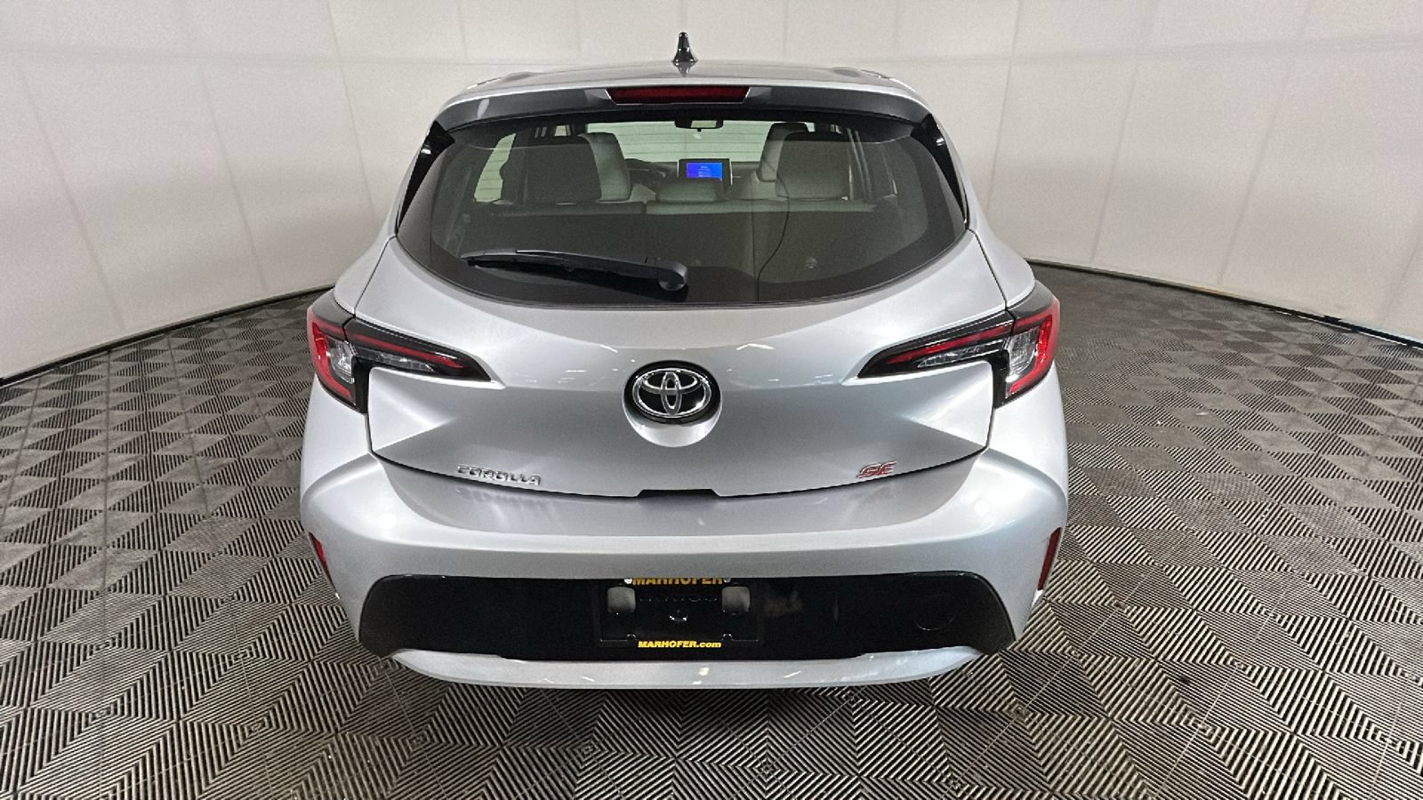Used 2026 Toyota Corolla SE FWD image 4