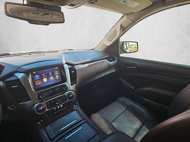 Used 2015 Chevrolet Suburban LTZ RWD image 11