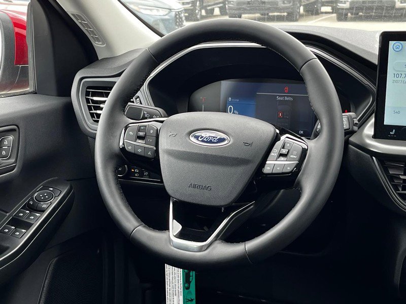New 2025 Ford Escape SE image 6