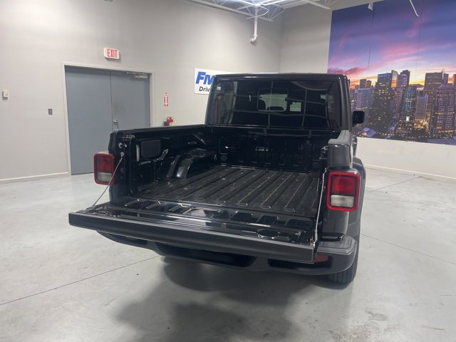 New 2025 Jeep Gladiator Sport image 28