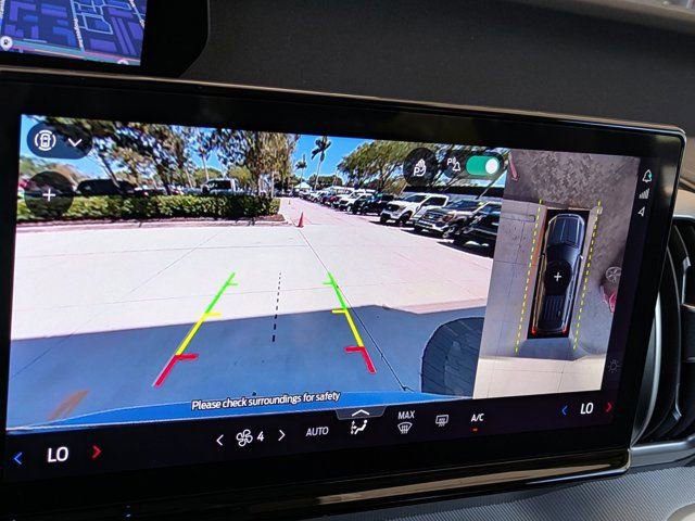 Certified 2025 Ford Expedition Active image 6