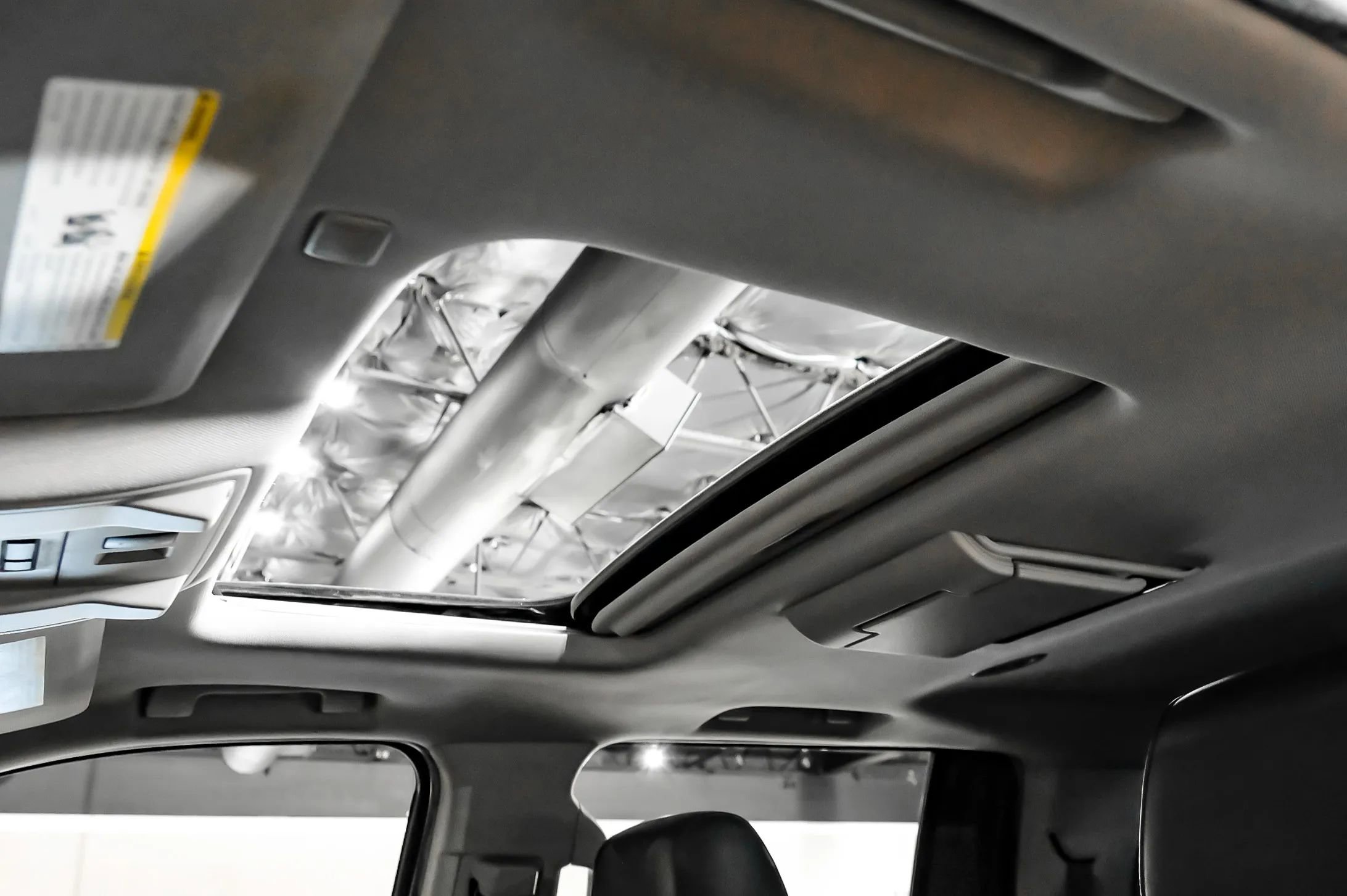 Used 2017 Cadillac Escalade ESV Luxury RWD image 5