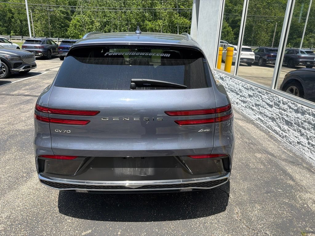 Used 2026 Genesis GV70 2.5T Advanced AWD/4WD image 10