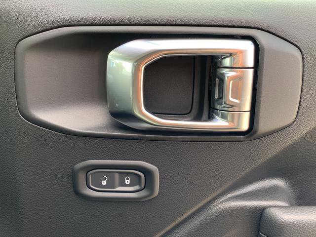 New 2026 Jeep Wrangler Sport S image 34