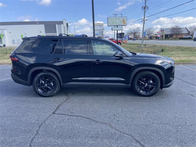 Used 2025 Toyota Grand Highlander AWD Hybrid image 2