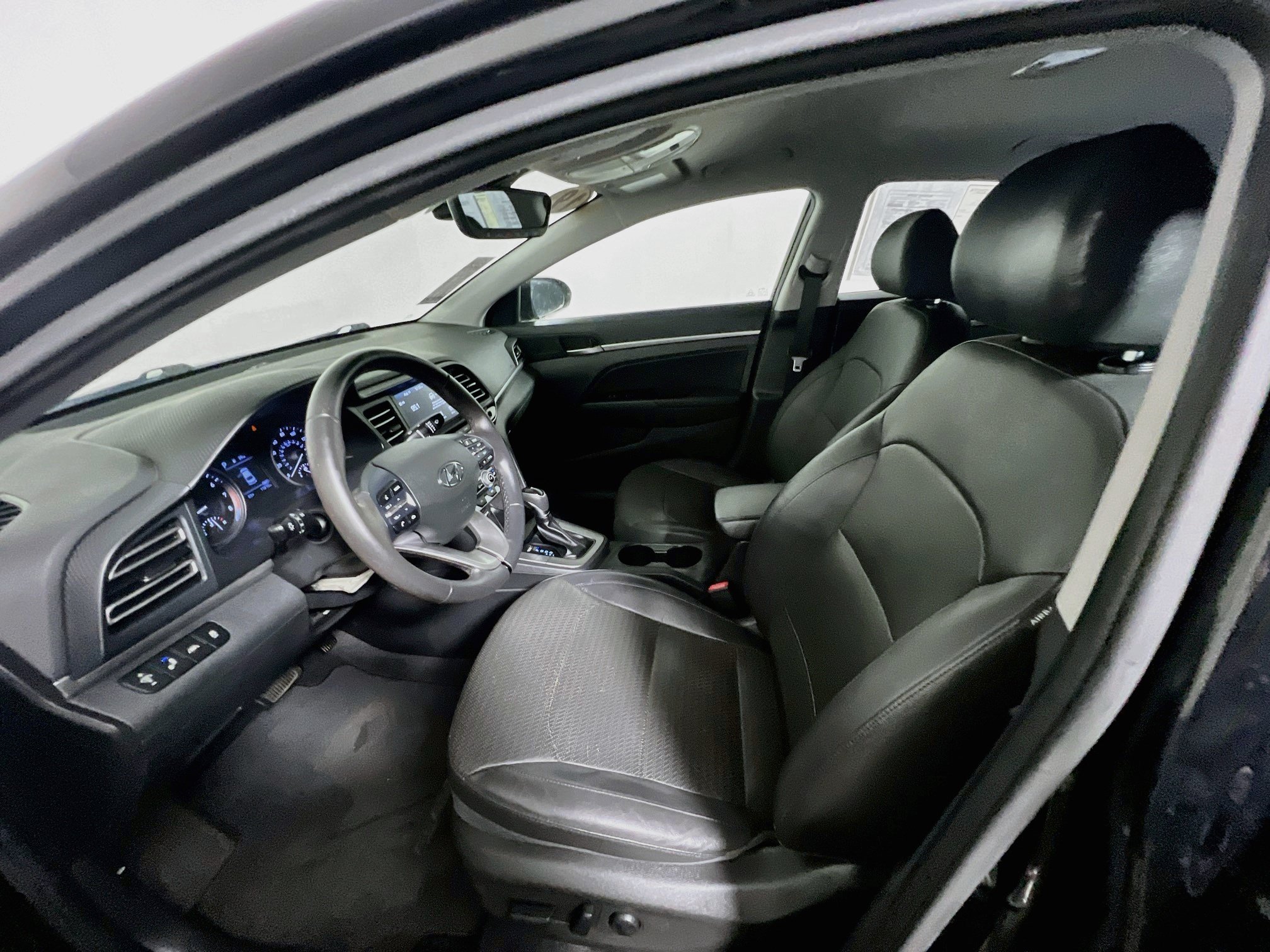 Used 2019 Hyundai Elantra Limited w/ Cargo Package FWD image 14